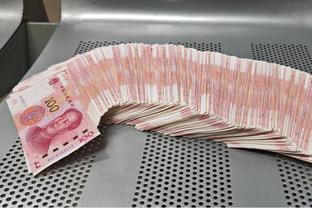 ?100%！莱夫利西决场均11.5分 投篮共10中10&罚球3中3